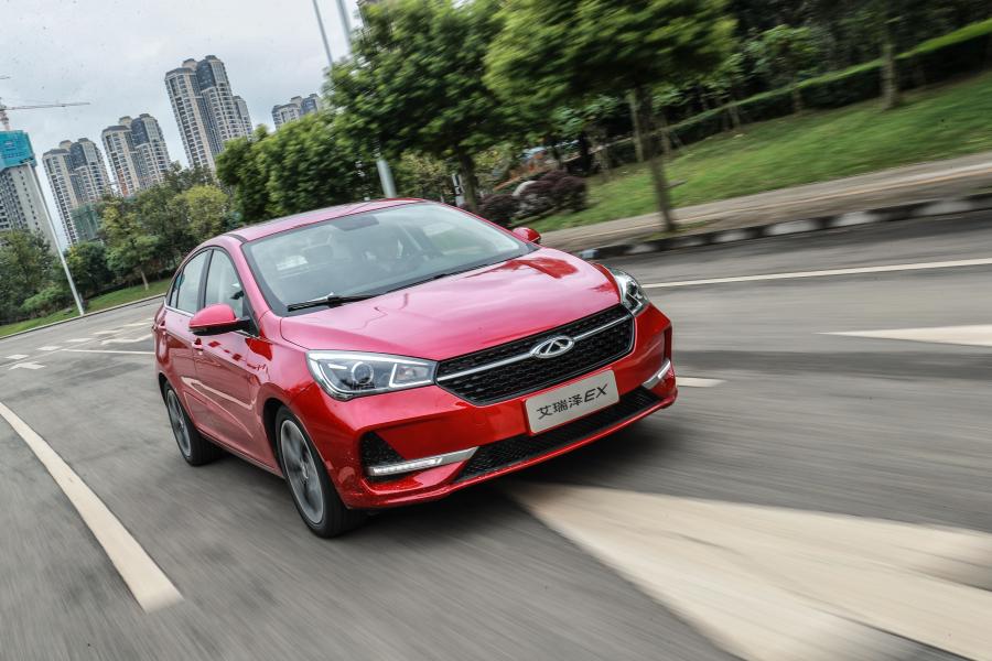  Chery Arrizo EX 2018 года  (фото 23 из 32)